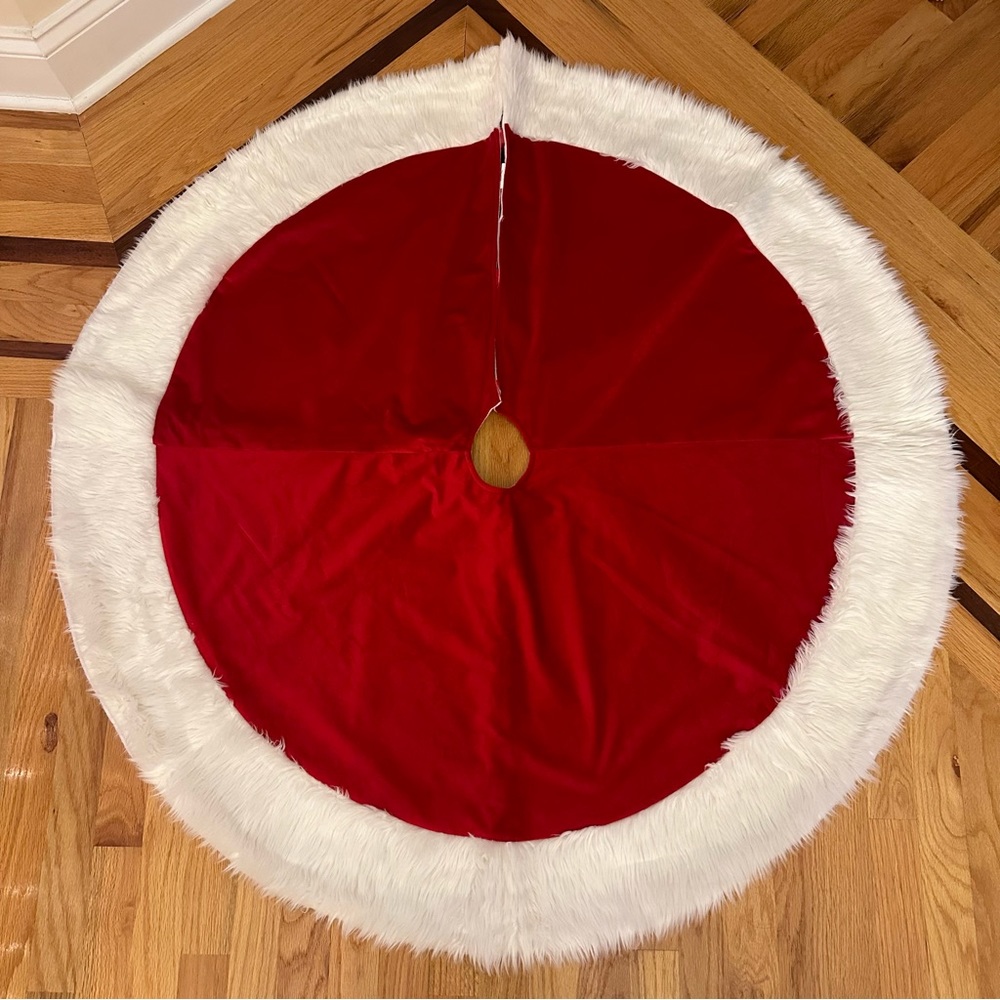 🎄 Santa Claus Christmas Tree Skirt - Red Plush & White Fir 48” - Picture 1 of 6